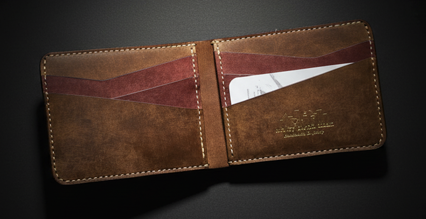 Essential Bifold wallet open flat — layout reference showing base and pocket zones